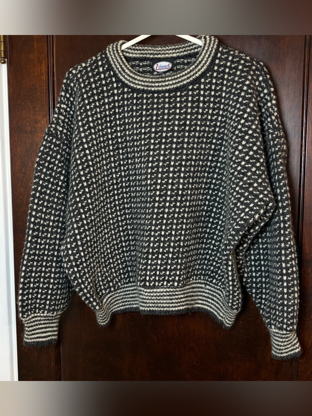 Vintage Norway Knitting Sweater 100% Wool Unisex Large Nordic Crewneck - Flaw